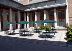Charles F. Knight Executive Education Center - St. Louis - Patio