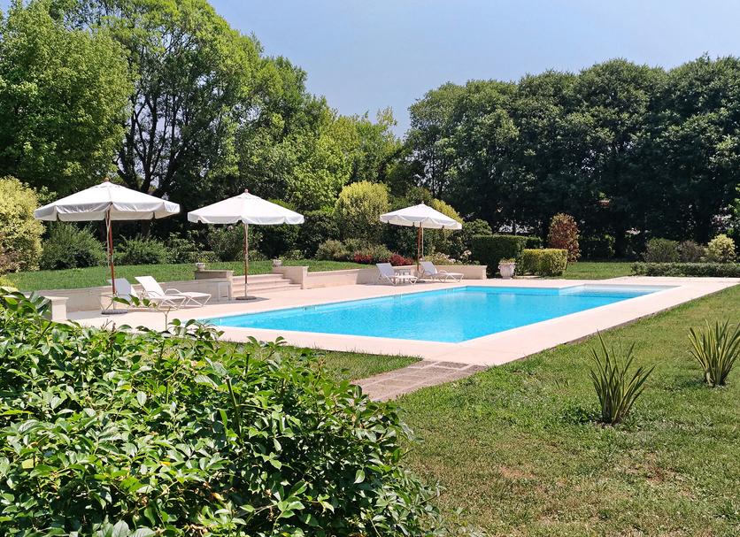 Kolam Foto
