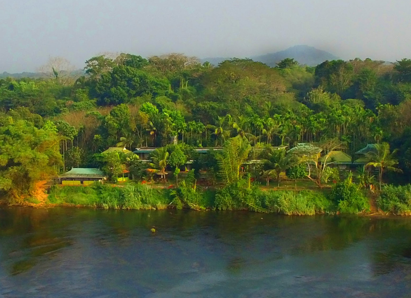 Pemandangan luar Foto