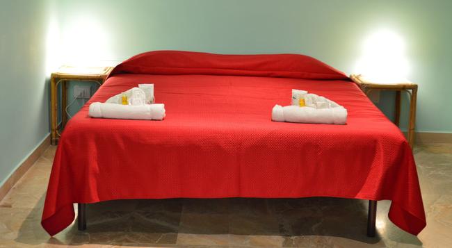 B&B Roma Regina - Rome - Bedroom