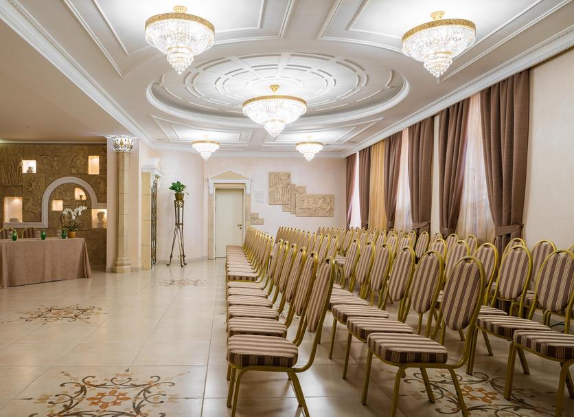 Ruang konferensi Foto