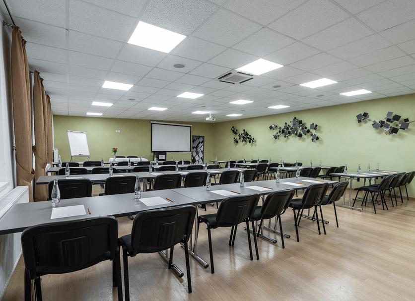 Ruang konferensi Foto