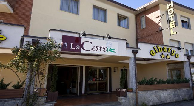 Hotel Stazione Reale - Turin - Building