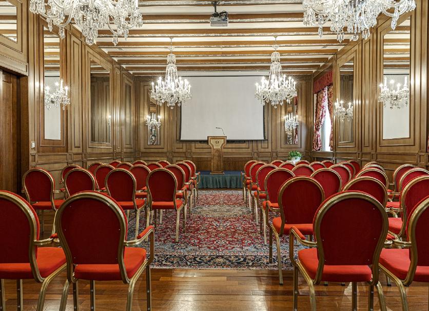 Ruang konferensi Foto