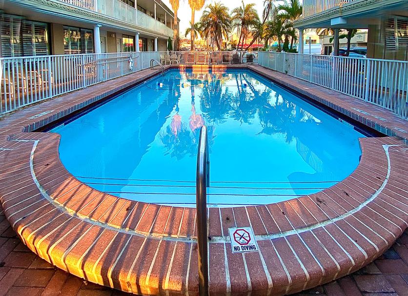 Kolam Foto