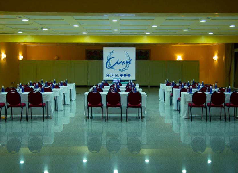 Ruang konferensi Foto