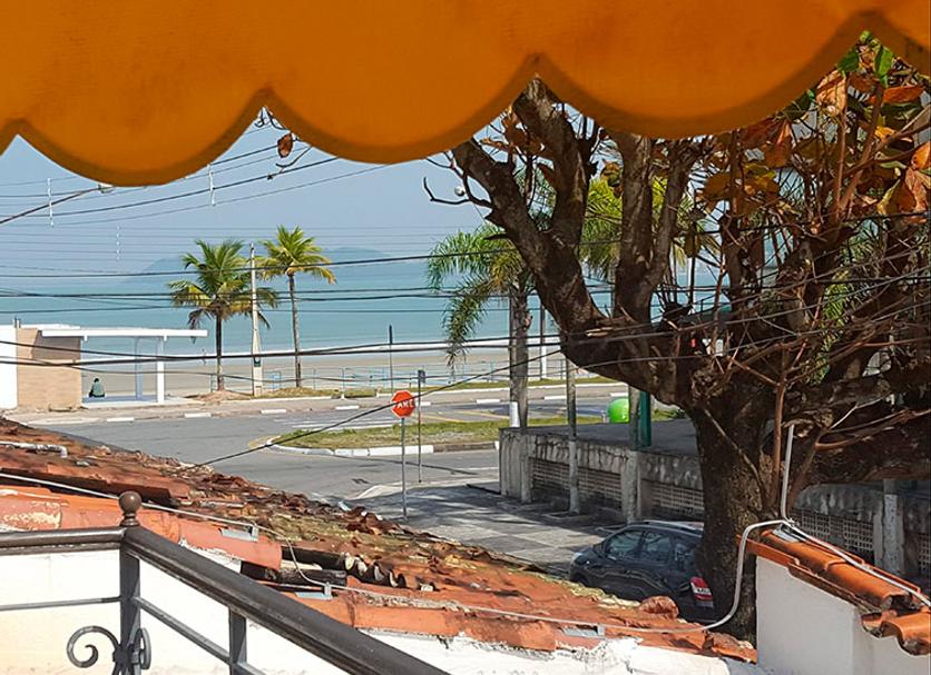 Pemandangan luar Foto