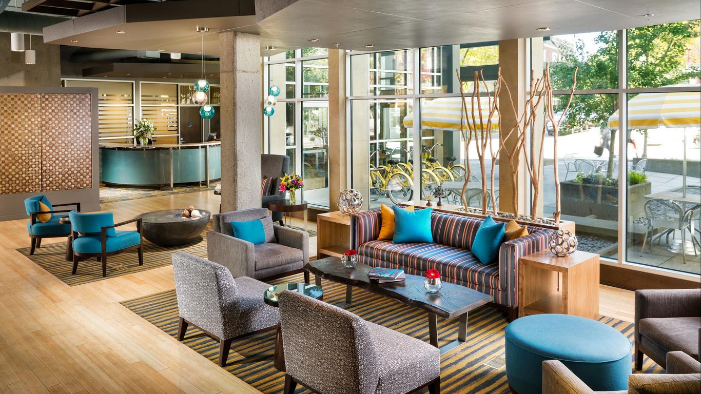 Staypineapple, Watertown Hotel, University District Seattle