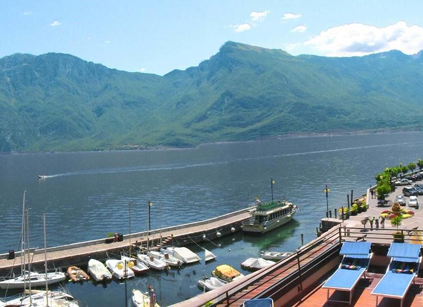 Pemandangan luar Foto