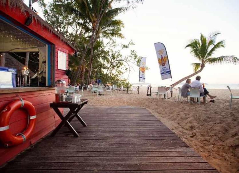 Pemandangan luar Foto